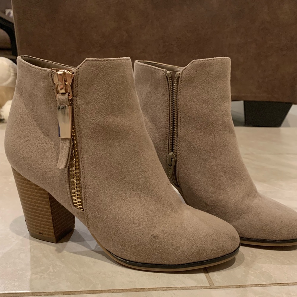 Apt 9 Taupe Booties